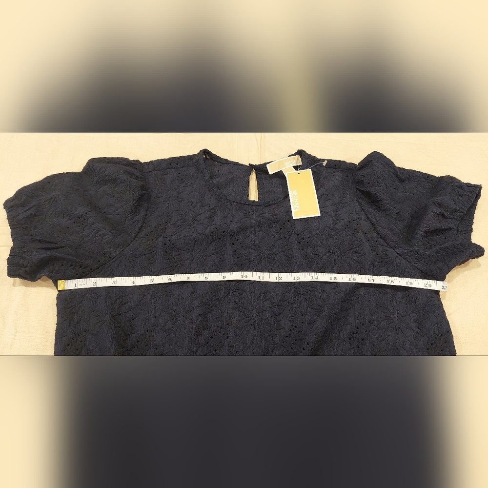 Michael Kors Elegant Black Blouse - Picture 14 of 14